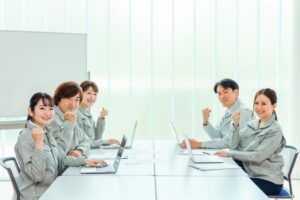 夏目光学の評判は？気になる定着率や社内環境を徹底調査